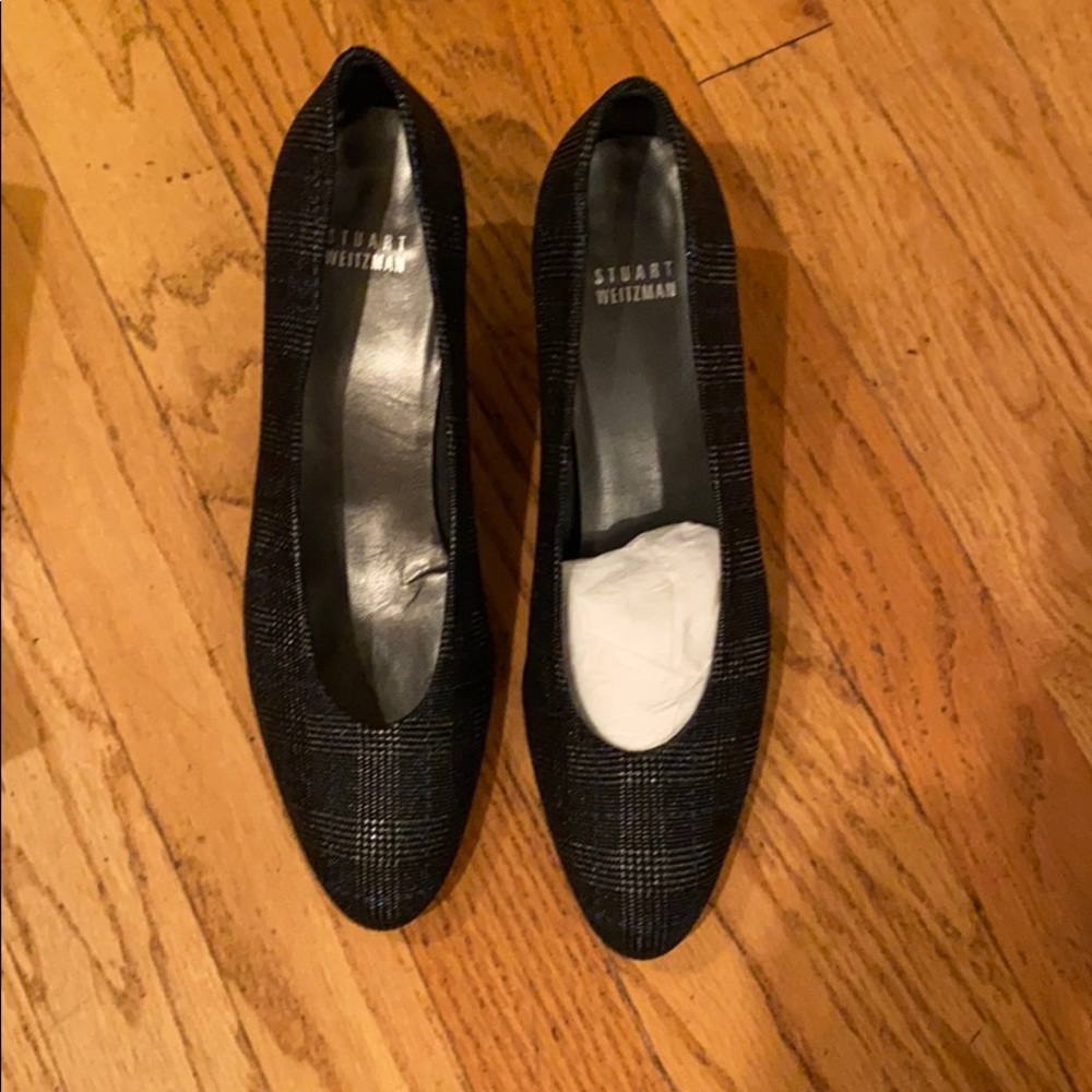 Stuart Weitzman Pumps- never worn